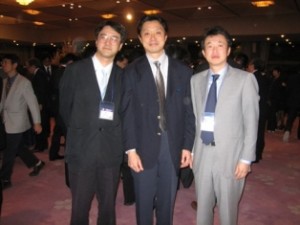 懇親会場で 懇親会場で