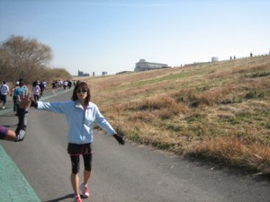  ２０キロ地点に谷川真理さんが応援していました